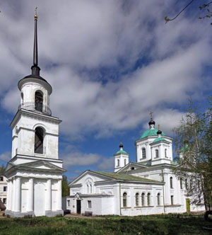 Вознесенский кафедральный собор г. Кашина (РПЦ). В этом храме ныне пребывают мощи святой Анны